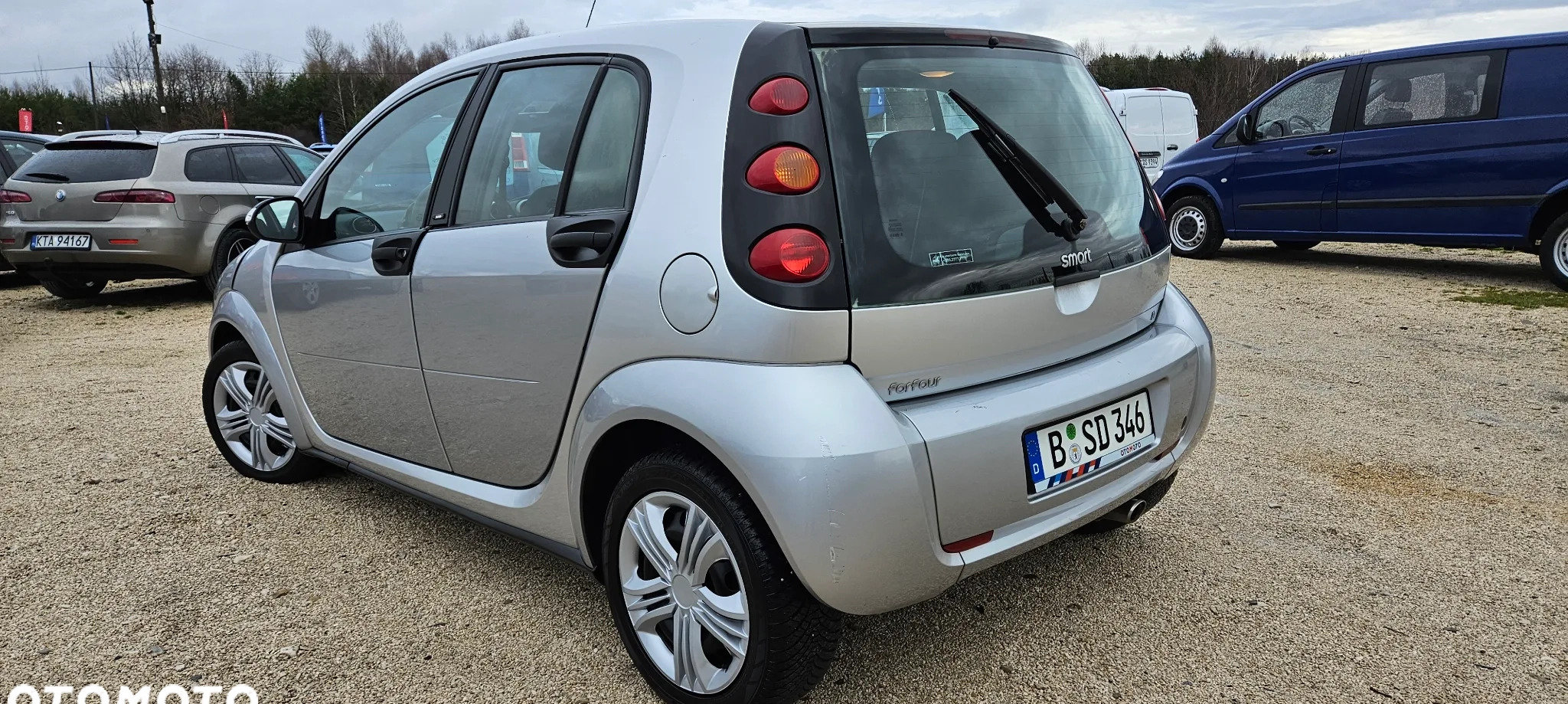 Smart Forfour cena 8900 przebieg: 159600, rok produkcji 2004 z Białobrzegi małe 172